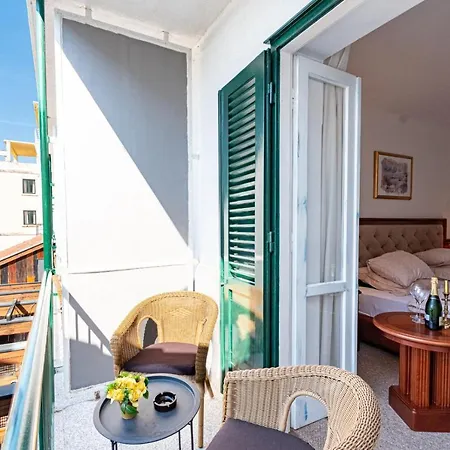 Dalmacija 3* Vela Luka