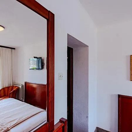 Dalmacija Oda ve Kahvaltı